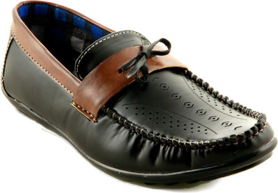 

DeVEE Splendor Black Boat Shoes For Men(Black)