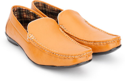 

Andrew Scott Loafers For Men(Brown), Teek