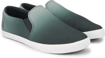 

United Colors of Benetton 16A8YESHFW33I Loafers For Men(Black, Grey, 902