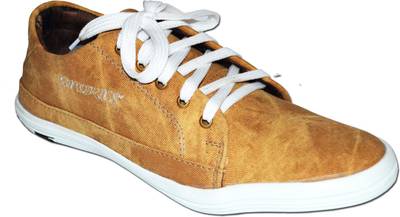 Fashion67 Casual Sneakers