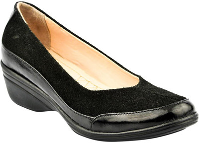 

Lee Cooper Women Bellies For Women(Black