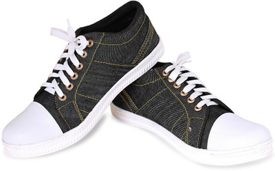

FBT Casuals For Men(Black, Black-white