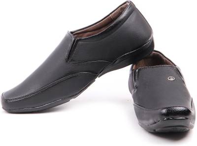 Baaj Slip On