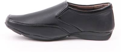 Baaj Slip On
