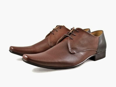 

Knotty Derby Severus Two Tone Lace Up For Men(Brown