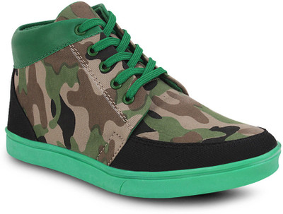 

Get Glamr Stylish Sneakers For Men(Green
