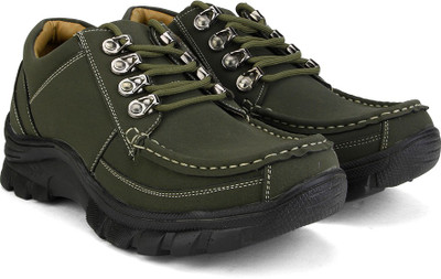 

Bata Rox Men Synthetic Leather Outdoor Shoes For Men(Green