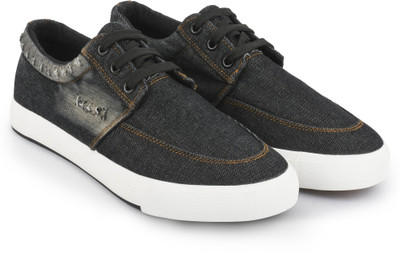 

Cabron Canvas Shoes For Men(Black, Blk