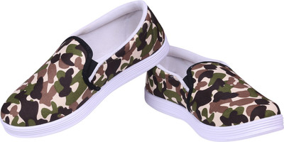 

Axter Canvas Shoes For Men(Brown