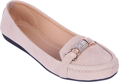 

Goyal Beige Buckle Loafers For Women(Beige), Cream