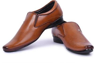 Baaj Slip On