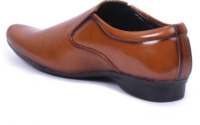 Baaj Slip On