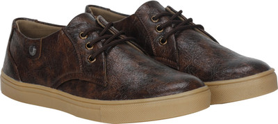 

Kraasa RockSolid Boat Shoes For Men(Brown