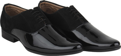 

Footrest Formal & Party wear Casuals For Men(Black