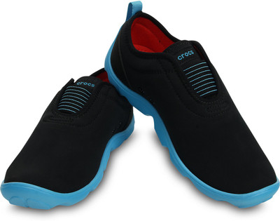 

Crocs Bellies For Women(Black, Black/electric blue