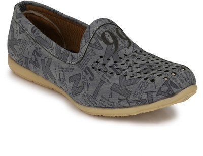 

Knoos Newspaper Print Loafers For Men(Blue