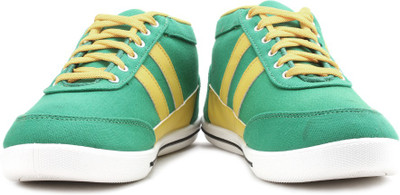 

Globalite Cruizer High Ankle Sneakers For Men(Green, Yellow