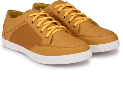 

Knoos Stumble Casual Shoes Sneakers For Men(Tan