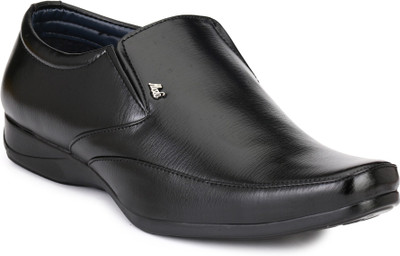 

Ruggero Slip On For Men(Black
