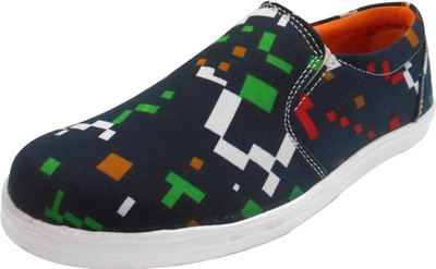 

Saugat Traders Boys & Girls(Black
