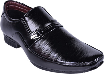 

Kadmay Slip On For Men(Black