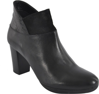 

Salt N Pepper Casuals For Women(Black