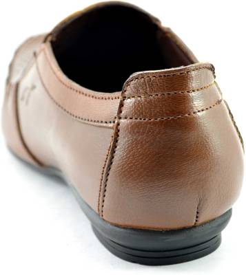 Capella Slip On