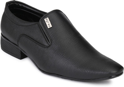 

Ruggero AGREE Slip On For Men(Black