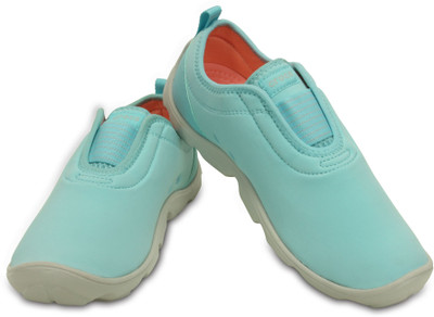 

Crocs Casuals For Women(Blue), Ice blue/pearl white