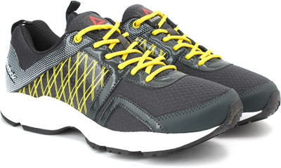 

REEBOK SMOOTH FLYER Running Shoes For Men(Black, Gravel/yellow/wht/blk