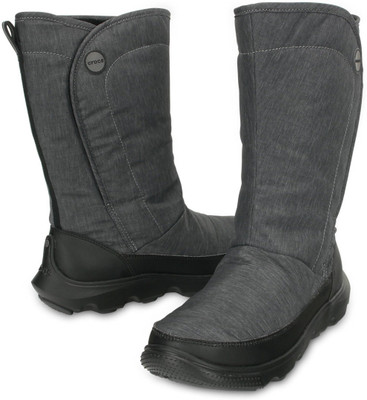 

Crocs Boots For Women(Black), 15763-060