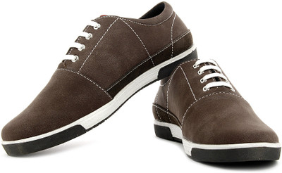 

High Sierra Men Sneakers For Men(Brown