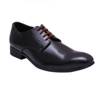 Hirel's Lace Up