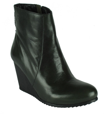 

Salt N Pepper 12-448 Fevi Green Boots Boots For Women(Green