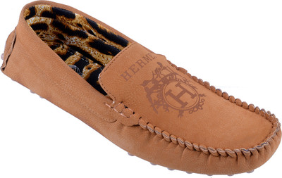 

Porcupine Slip-On Loafers For Men(Beige)