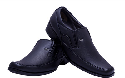 

Fashion Victim Slip On For Men(Black