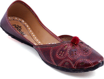 

Paduki Ethnic Footwear Mojaris For Women(Brown