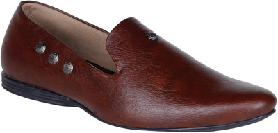 

Kraasa Decent Look Running Shoes For Men(Brown)