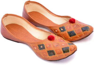 

Myra Leather Mojaris For Women(Brown)