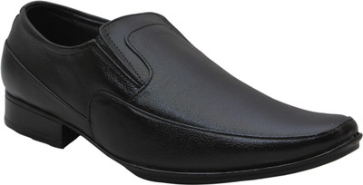 

Luxes Slip On For Men(Black