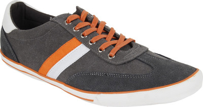 

Numero Uno Casual Shoes For Men(Grey)
