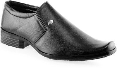 

Predator Slip On Shoes For Men(Black