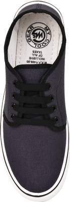 Navchetan Sneakers