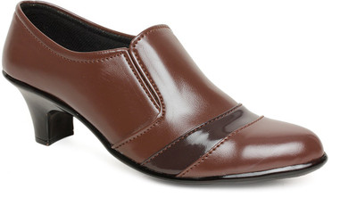 

Bare Soles Bare Soles Formal Boot Belly Slip On For Women(Brown