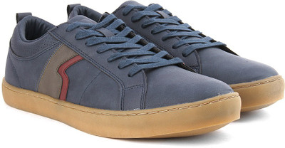 

United Colors of Benetton Men Sneakers For Men(Navy, 902