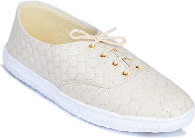 

Myra Football Design Sneakers For Women(White, Cream