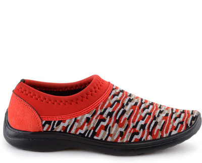 

Lancer Casual Shoes For Women(Red