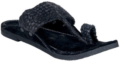 

Panahi Boys, Black