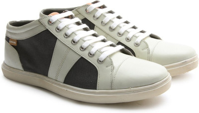 

U.S. Polo Assn Men Corporate Casuals For Men(White