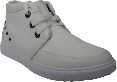 

Vostro MARLON-5 Casuals For Men(White